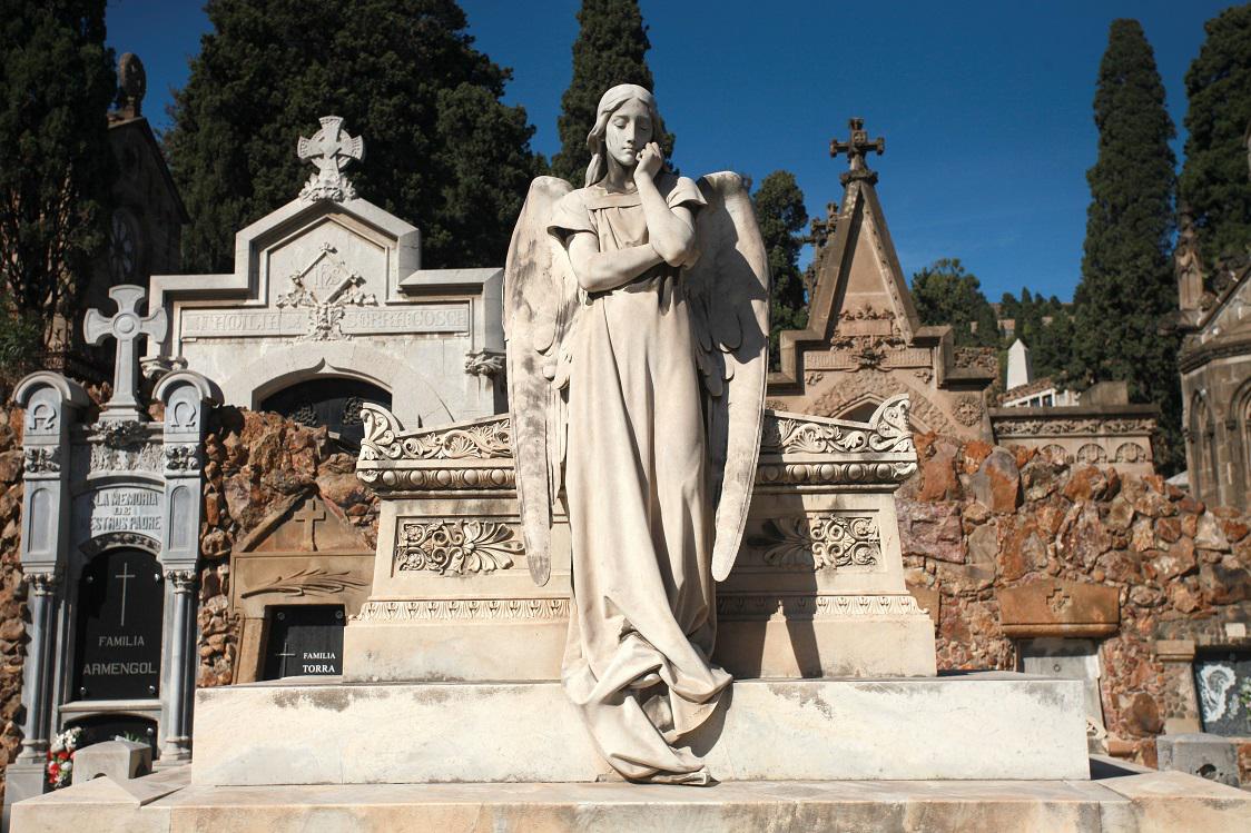 Competència fa visible el monopoli funerari