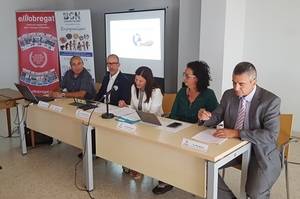 Imagen del último debate sobre playas en Castelldefels. La fundación, que se ha convertido en un excelente punto de reflexión sobre las infraestructuras del territorio, lleva casi una decena de debates en el Baix Llobregat y L'Hospitalet