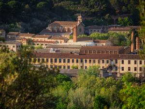 El Ayuntamiento de Esparreguera destina presupuesto para comprar un edificio patrimonial en la zona industrial