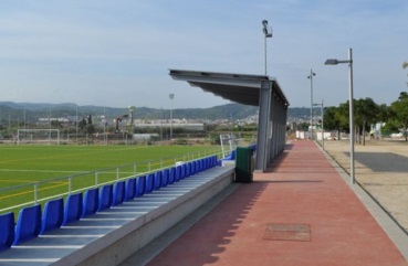 Gavà condena los insultos machistas al árbitro del partido entre la escuela de fútbol local y el Piera AE