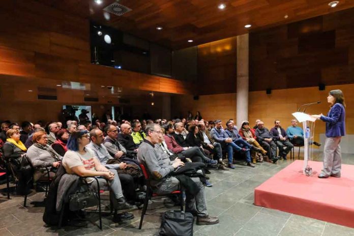 Gavà inicia su metamorfosis a rótula metropolitana de la zona Delta