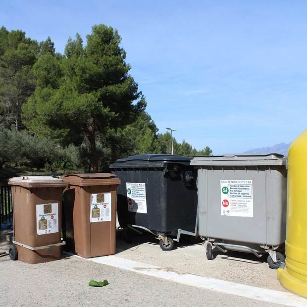 Implantarán un sistema de cierre automático en los contenedores para aumentar el reciclaje