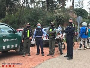 Cerco a las motos que campan irregularmente por los montes de Cervelló