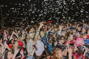 Martorell inicia la Fira de Primavera con más de 10.000 asistentes al Sona Flaixbac