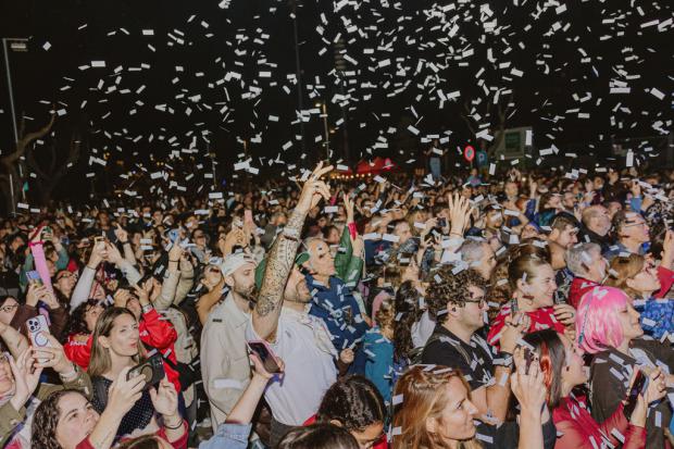 Martorell inicia la Fira de Primavera con más de 10.000 asistentes al Sona Flaixbac