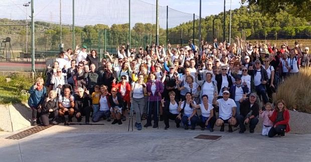 Begues celebra la Caminada per l'ELA con recorrido de 9,5 km