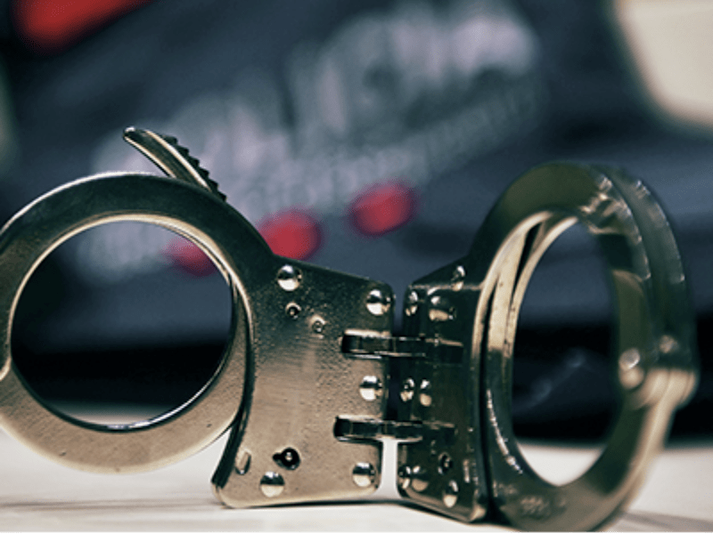 Prisión para un multireincidente por tres robos con violencia en El Prat y Sant Boi