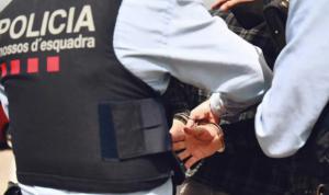 Delatados por el olor. Detenidos dos hombres en una furgoneta cargada de marihuana