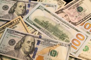 Estados Unidos encara un frenazo económico y la tensión inflacionaria