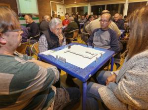 Viladecans invita a los mejores jugadores de España a su torneo 'open' de dominó