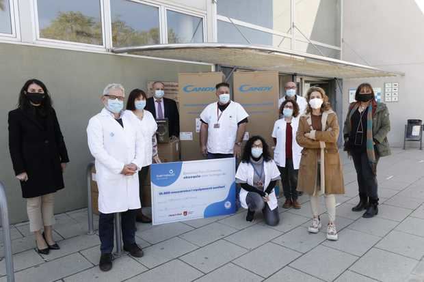 Los dos CAP de Gavà reciben una donación de 10.000 mascarillas y equipaciones de seguridad