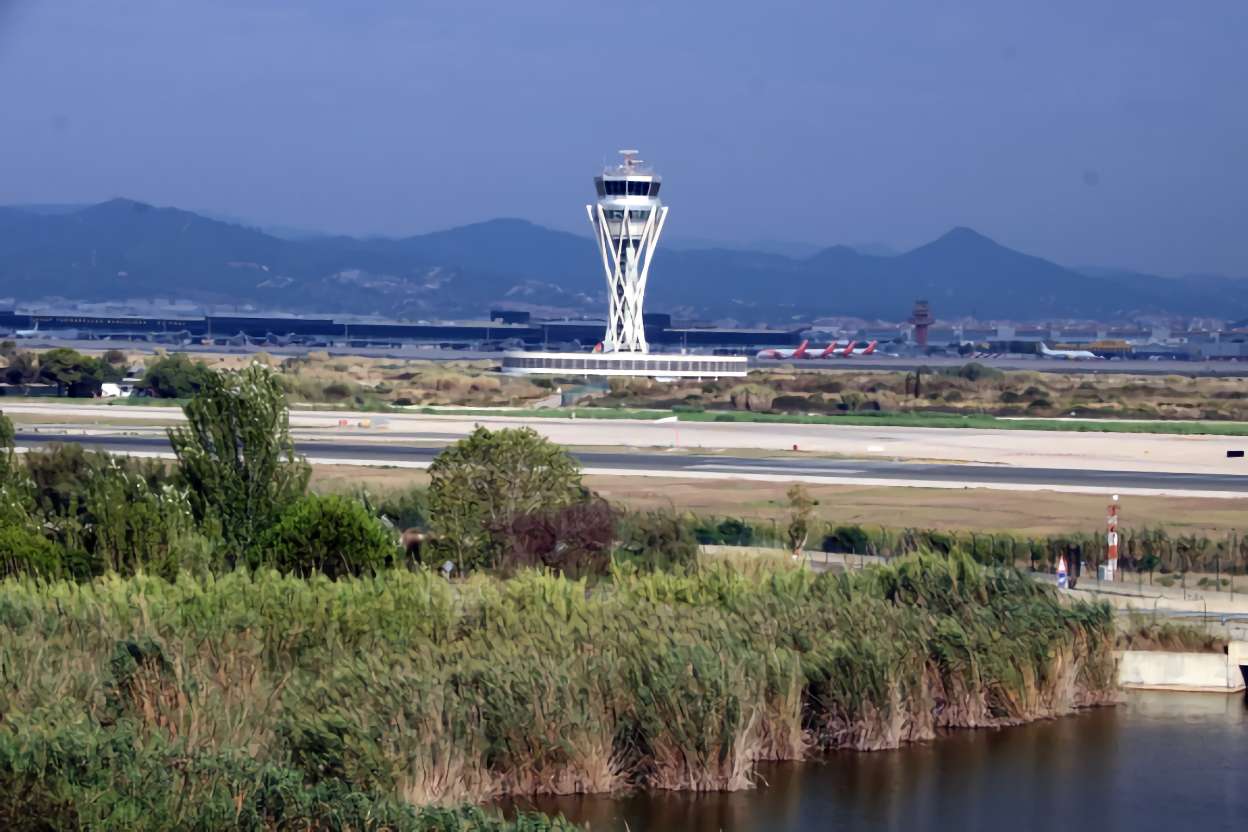 Luz verde a la controvertida ampliación del aeropuerto de El Prat: inversión histórica de 3.000 millones