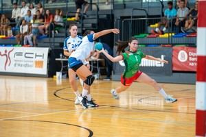 Martorell acoge el 1er Torneo Ciutat de Martorell de balonmano femenino