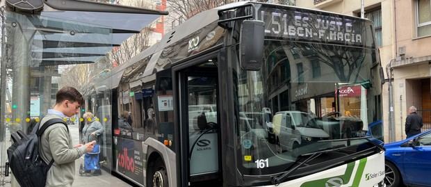Sant Feliu mejora su conexión con Barcelona: el bus exprés L51A comenzará a operar el 24 de abril
