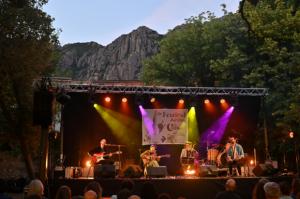 Collbató reúne a más de 900 personas en la tercera edición del Festival Jardins