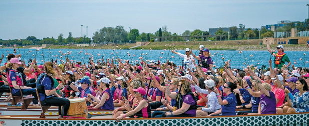 La vertiente más comprometida del Dragon Boat en su despliegue por el Baix Llobregat va de la mano de las mujeres; y especialmente de aquellas que han sufrido cáncer de mama