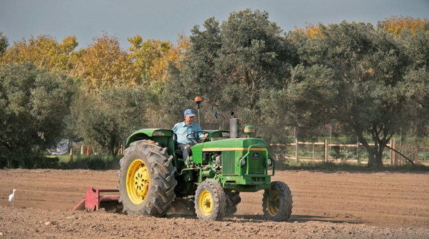 El sector agrícola del Baix se conjura para frenar la ampliación de las ZEPA