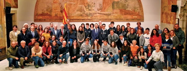 El Govern reconeix els èxits catalans a l’handbol i els esports d’hivern