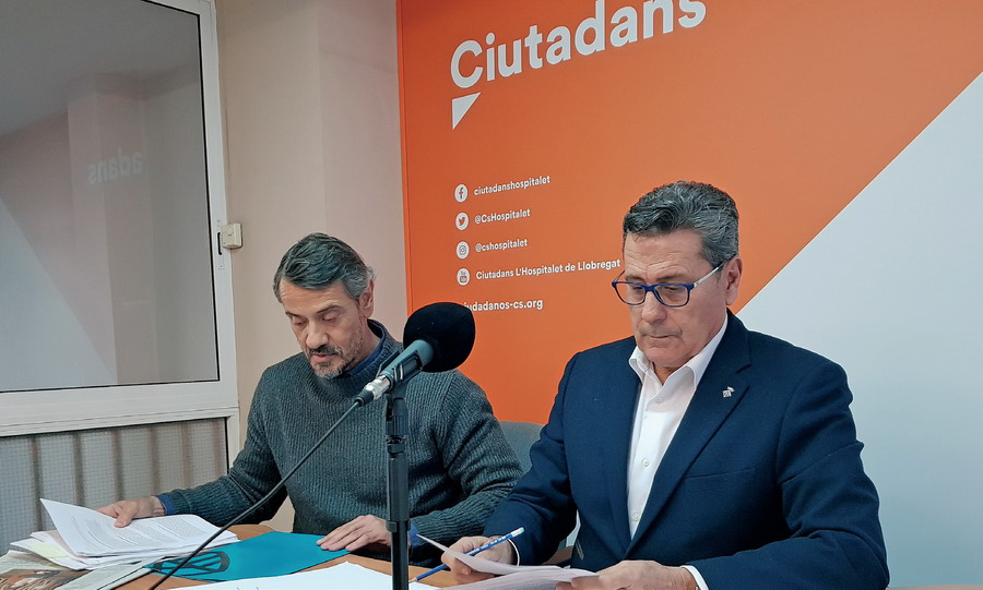 García: “Corbacho fue un grandísimo alcalde y lo escucharé, claro. Eso no quiere decir que tenga que estar en las listas ni de número uno ni de cinco”