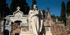 Competència fa visible el monopoli funerari
