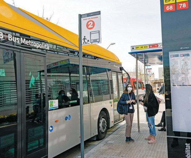 El transporte público se conjura para robar al coche un 3% de sus usuarios