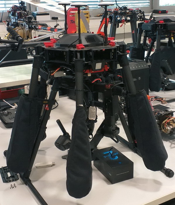 La DCA-DRONS és una iniciativa per fomentar l'ús i la innovació dels drons al territori