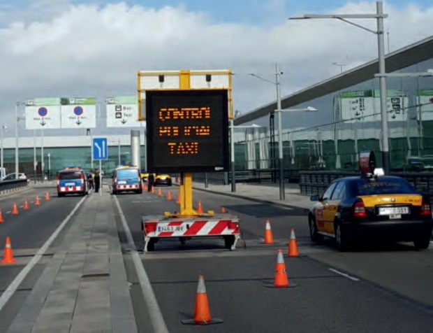 El sector del taxi convoca un paro de 12 horas para mañana jueves