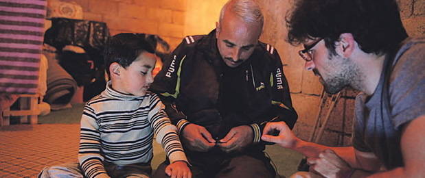 Agus Morales tras su viaje a Siria para conocer la vida de los refugiados y desplazados | Fotografía de Anna Surinyach