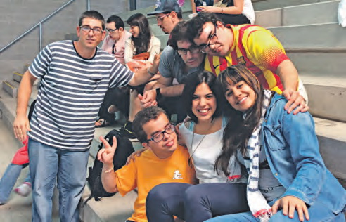 Las familias de los 16.028 “invisibles” del Baix sufren más los recortes