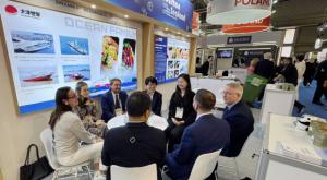 Empresa china refuerza en Barcelona su apuesta por la pesca sostenible y el mercado europeo