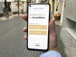 Esparreguera lanza una nueva app para reportar incidencias en la vía pública