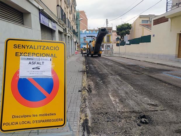 Esparreguera ha iniciado actuaciones urgentes de asfaltado