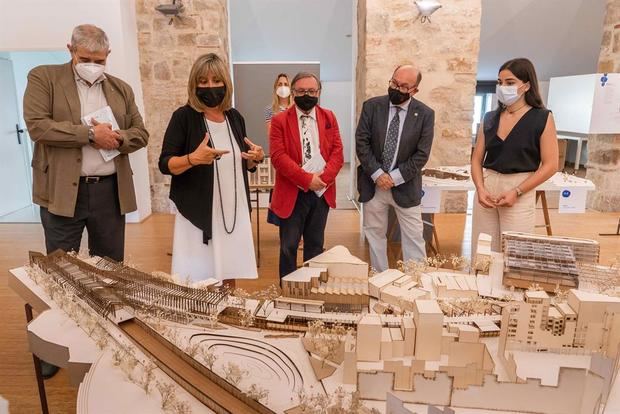 Los estudiantes de Arquitectura visualizan la futura transformación urbana de L'Hospitalet