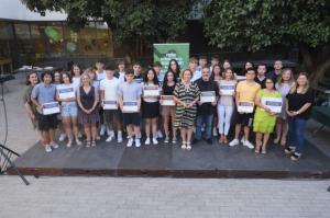 La alcaldesa de Sant Joan Despí premia a los estudiantes más destacados por su excelencia académica