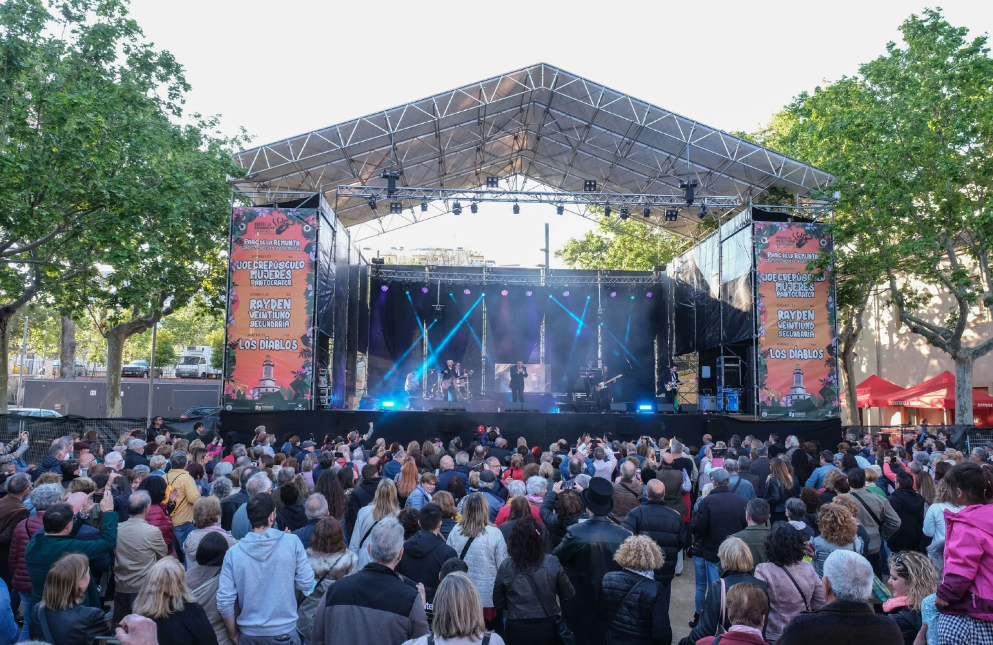 Música, humor y actividades para los más pequeños en las Fiestas de Primavera de L'Hospitalet