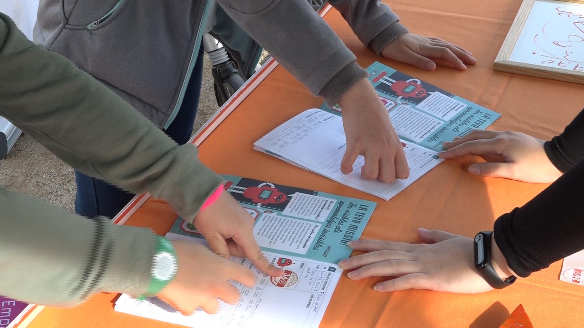 Viladecans visibiliza los aprendizajes fuera de la escuela con el Passaport Edunauta