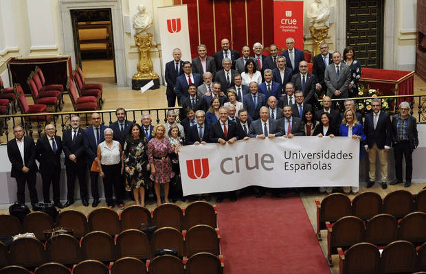 El hospitalense Roberto Fernández Díaz, elegido presidente de la Conferencia de Rectores de las Universidades Españolas