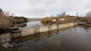 Aguas fecales en las playas de Gavà. Ecologistas denuncian la mala gestión de la depuradora