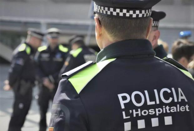 El absentismo desbocado deja L’Hospitalet sin agentes de la Guardia Urbana el fin de semana