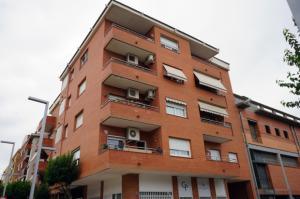 El Ayuntamiento de Sant Joan Despí ayuda a definir las políticas futuras sobre vivienda