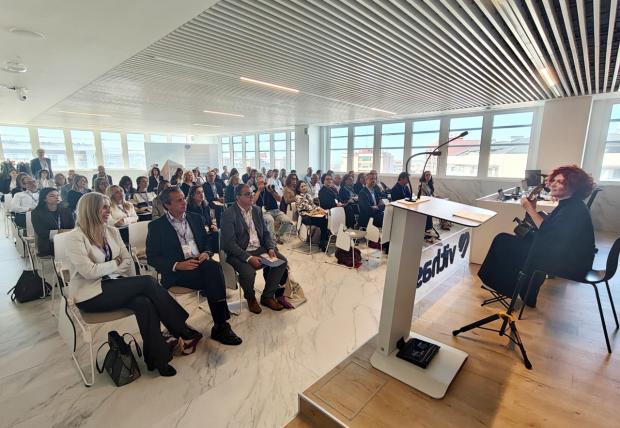 El Hospital Vithas de Esplugues se afianza como foro de debate en atención sanitaria digital