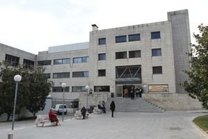 Hospital comarcal Sant Joan de Déu de Martorell, donde se encuentra uno de los nuevos casos confirmados este viernes por coronavirus