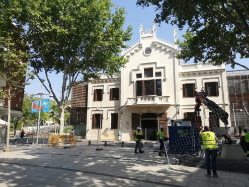 El Prat inicia los trabajos de transformación de la plaza de la Vila