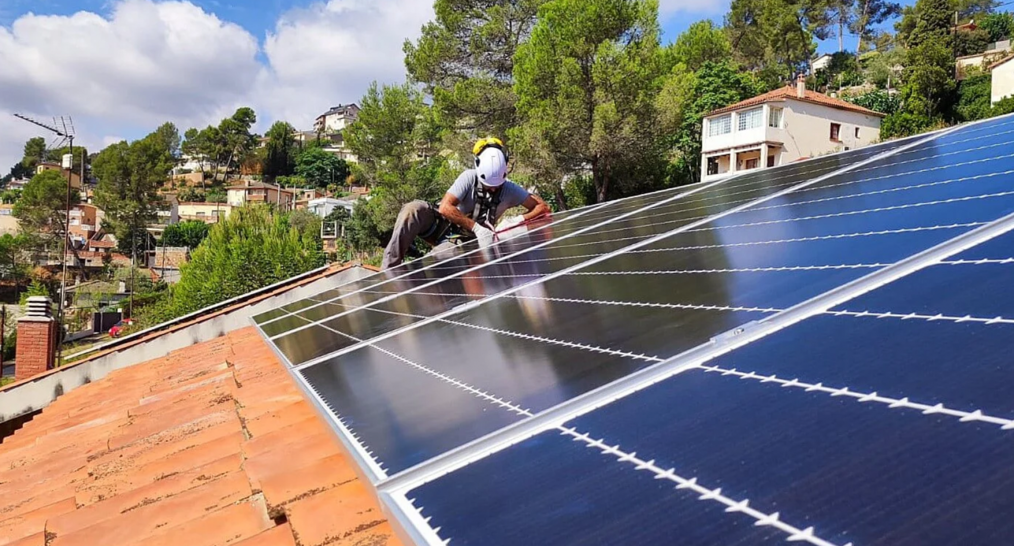 El Baix Llobregat es la tercera comarca de Cataluña con más instalaciones de energía fotovoltaica