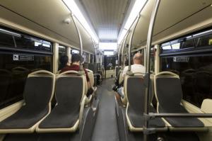 El refuerzo del Nitbus atrae 100.000 pasajeros nuevos en solo dos meses y dispara la demanda un 21 %