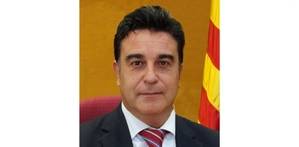 Anticorrupción denuncia al ex alcalde de Cervelló por cobrar 155.067 euros sin trabajar