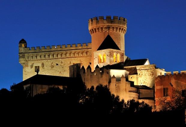 Puertas abiertas en el Castillo de Castelldefels con motivo de la Fiesta Mayor
