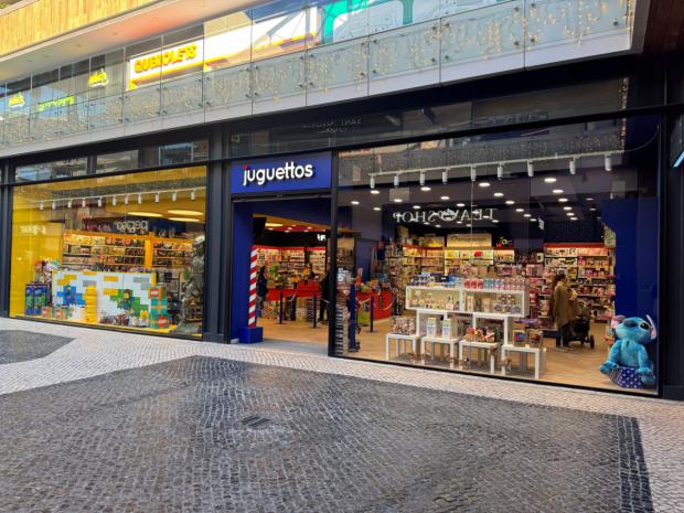 La apertura que pone en alerta a Reyes Magos y Papá Noel: nueva tienda de Juguettos en Finestrelles