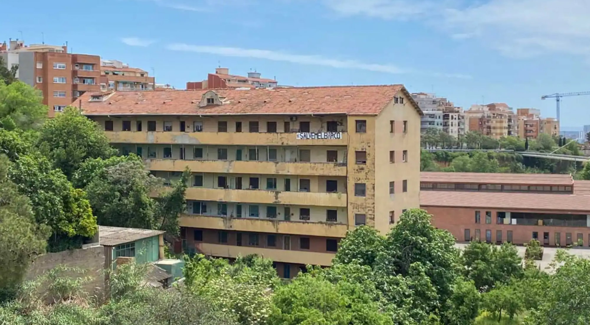 Voces críticas con la actuación municipal en el desalojo del Barco: "insensible y negligente"