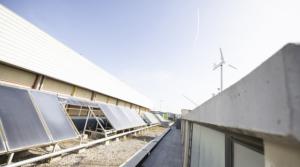 El Prat inaugura la reforma de la Escuela de Oficios y la nueva cubierta del CEM Estruch